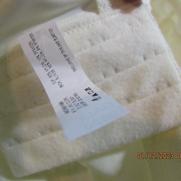 BALI BRA SIZE 42DD COMFORT U DESIGN DOUBLE SUPPORT CREAM NEW - Picture 11 of 12